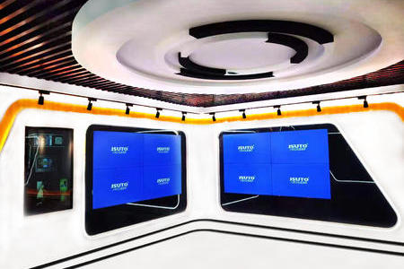 中央控制系统组成